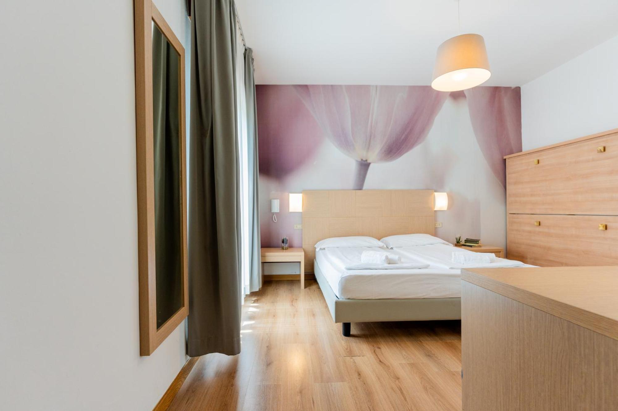 Hotel Regina Caorle Exterior foto